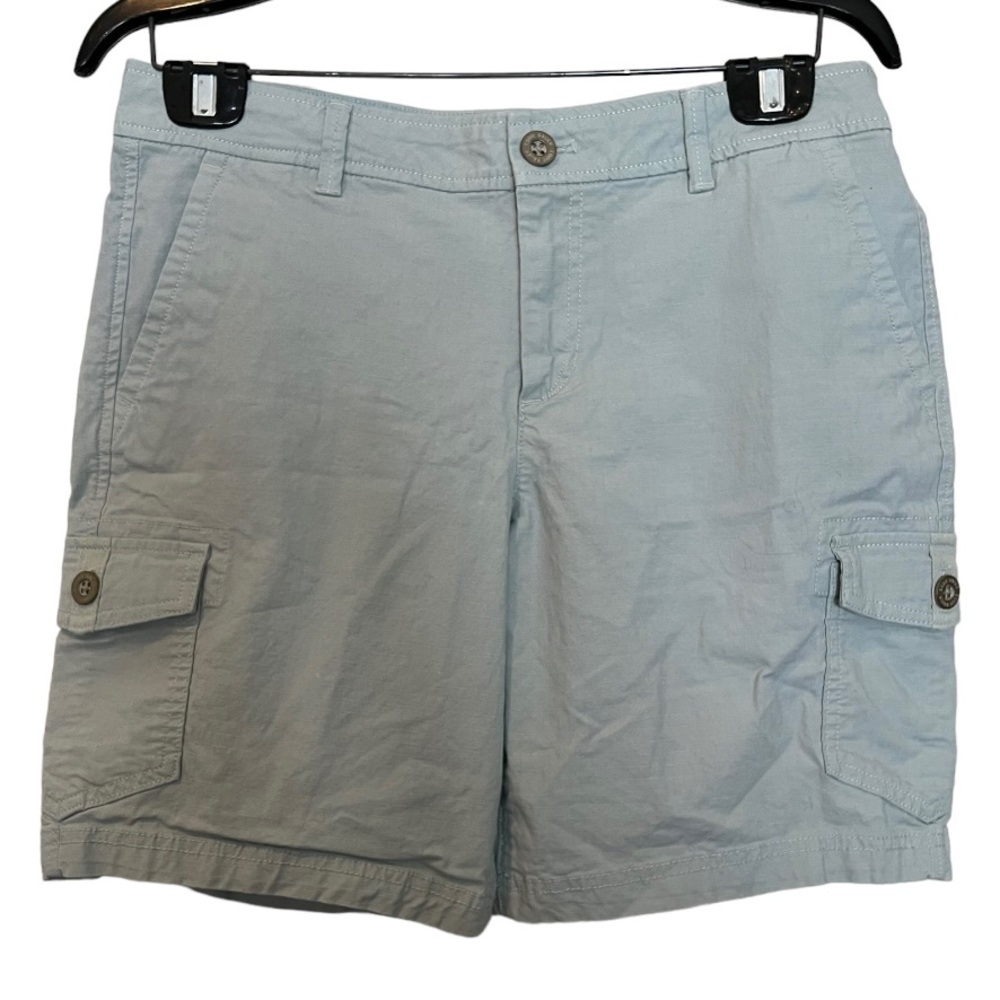 Eddie Bauer rip stop cargo shorts in sea foam green blue size 6